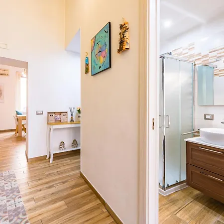 Cozy Escape By Napoliapartments Apartamento