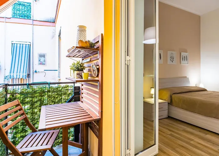 Cozy Escape By Napoliapartments * Неаполь